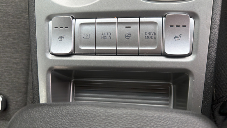 Hyundai KONA 100kW Premium 39kWh 5dr Auto Electric Hatchback